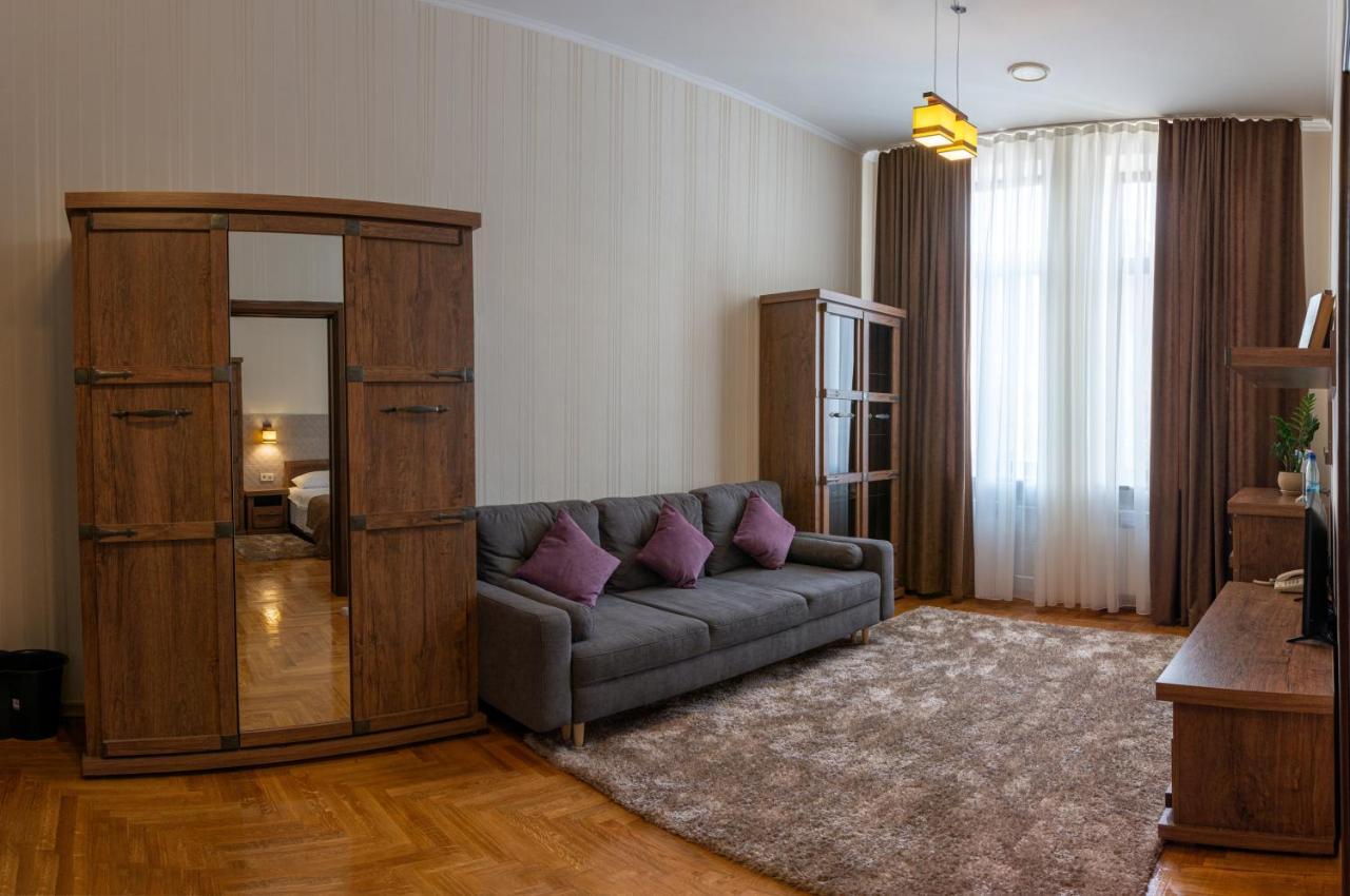 Hotel Star Munkács Kültér fotó