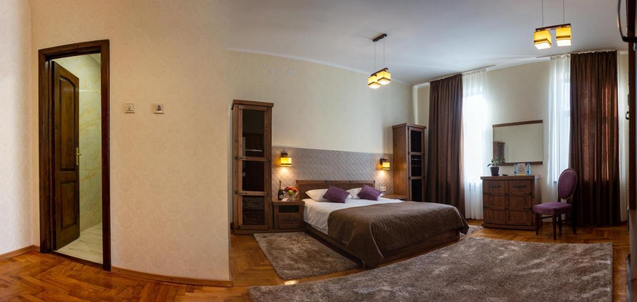 Hotel Star Munkács Kültér fotó