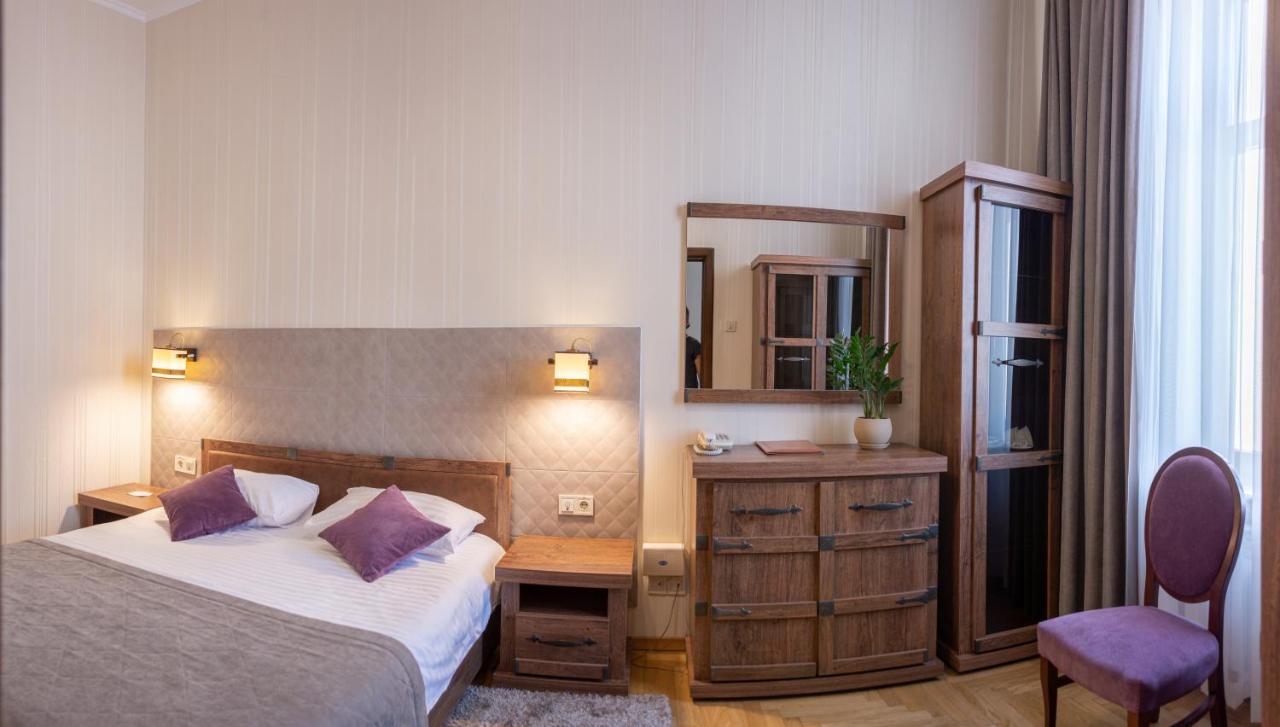 Hotel Star Munkács Kültér fotó