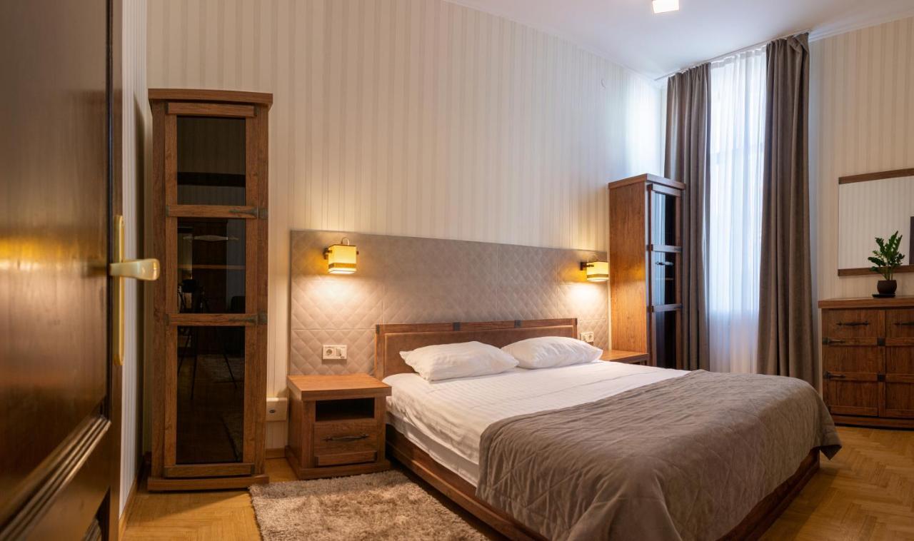 Hotel Star Munkács Kültér fotó