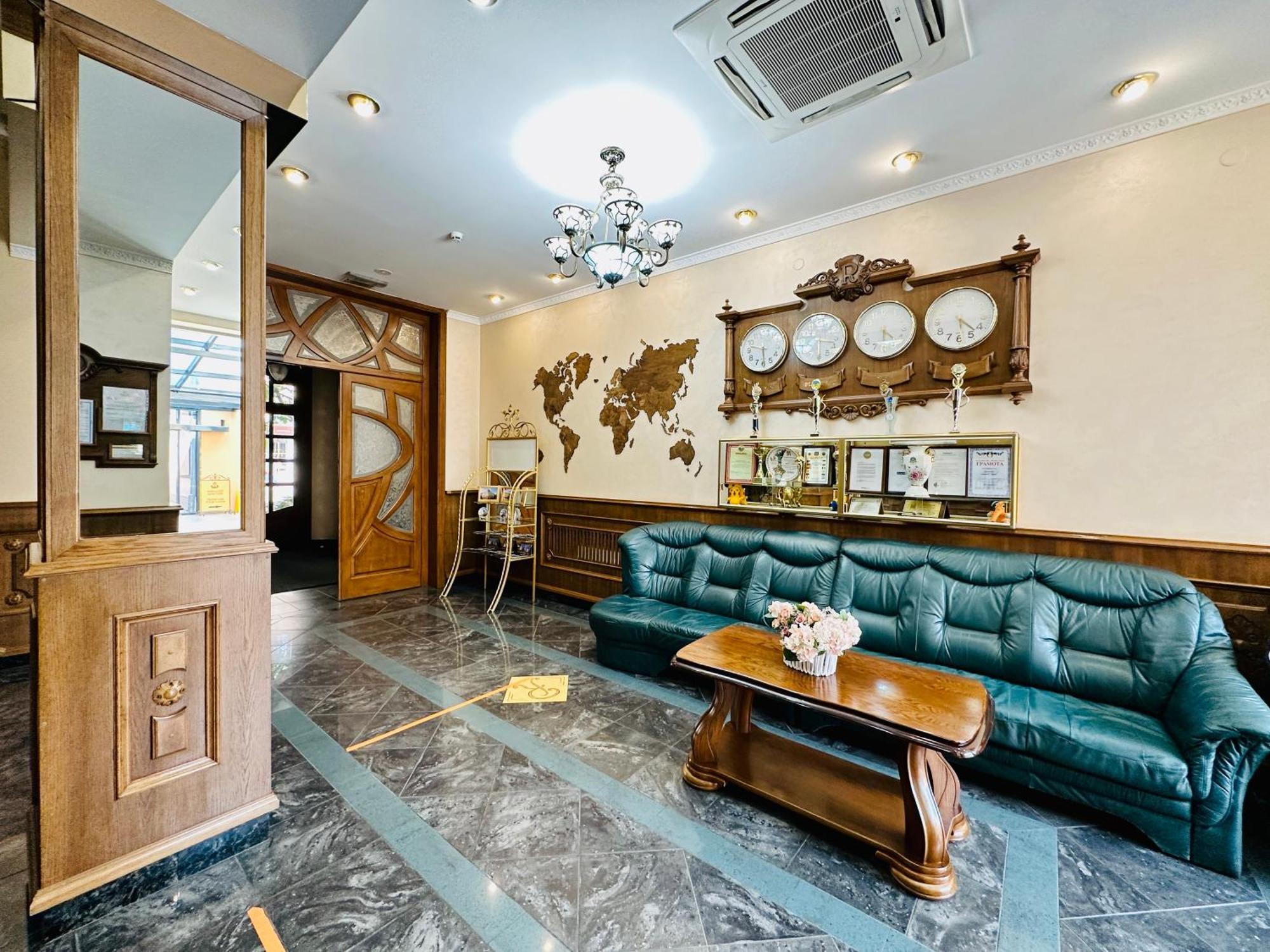 Hotel Star Munkács Kültér fotó