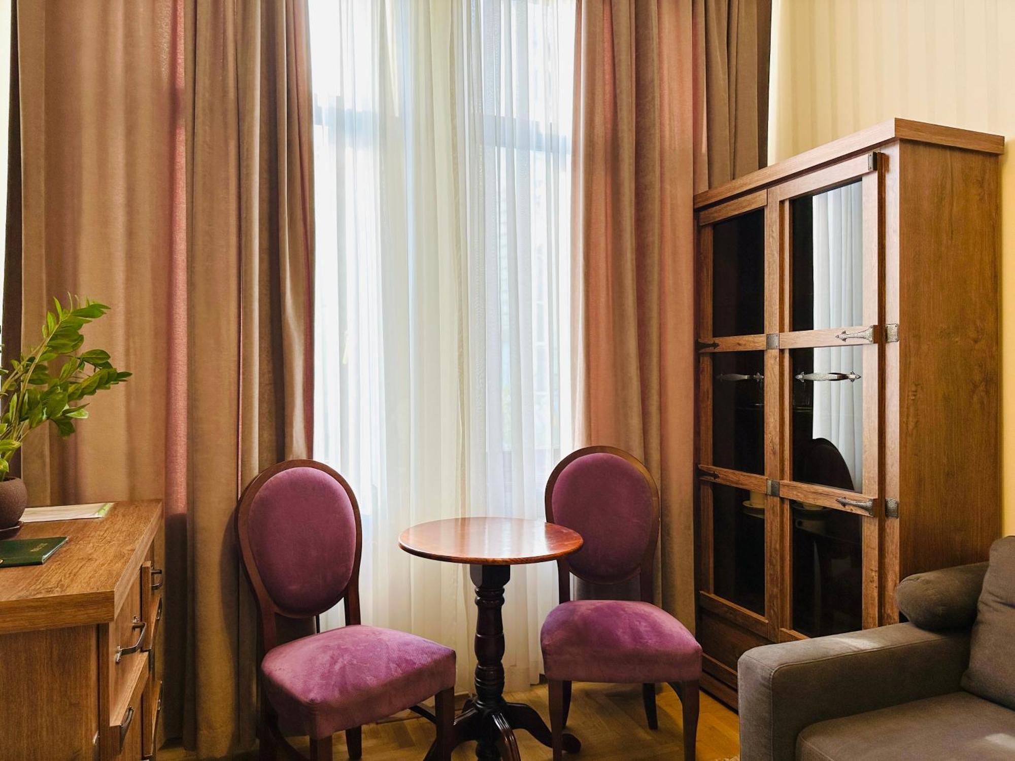 Hotel Star Munkács Kültér fotó