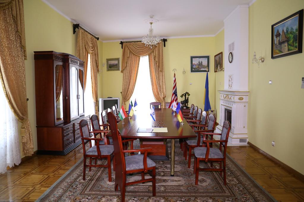 Hotel Star Munkács Szoba fotó