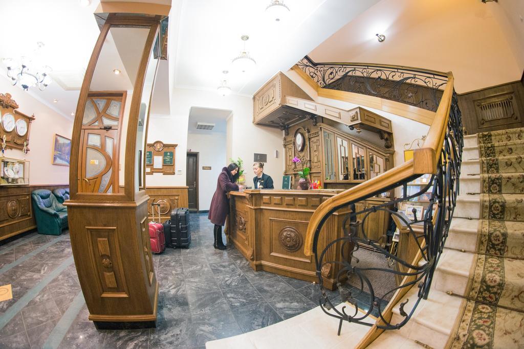 Hotel Star Munkács Kültér fotó