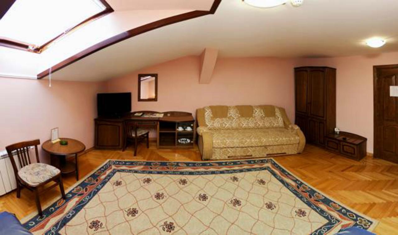 Hotel Star Munkács Kültér fotó